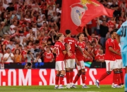 雷火电竞简介-利物浦主场取胜，全队联手攻守