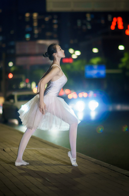 冰与火，阿什拉夫双面利刃，曼城铁蹄踏碎葡萄牙之梦