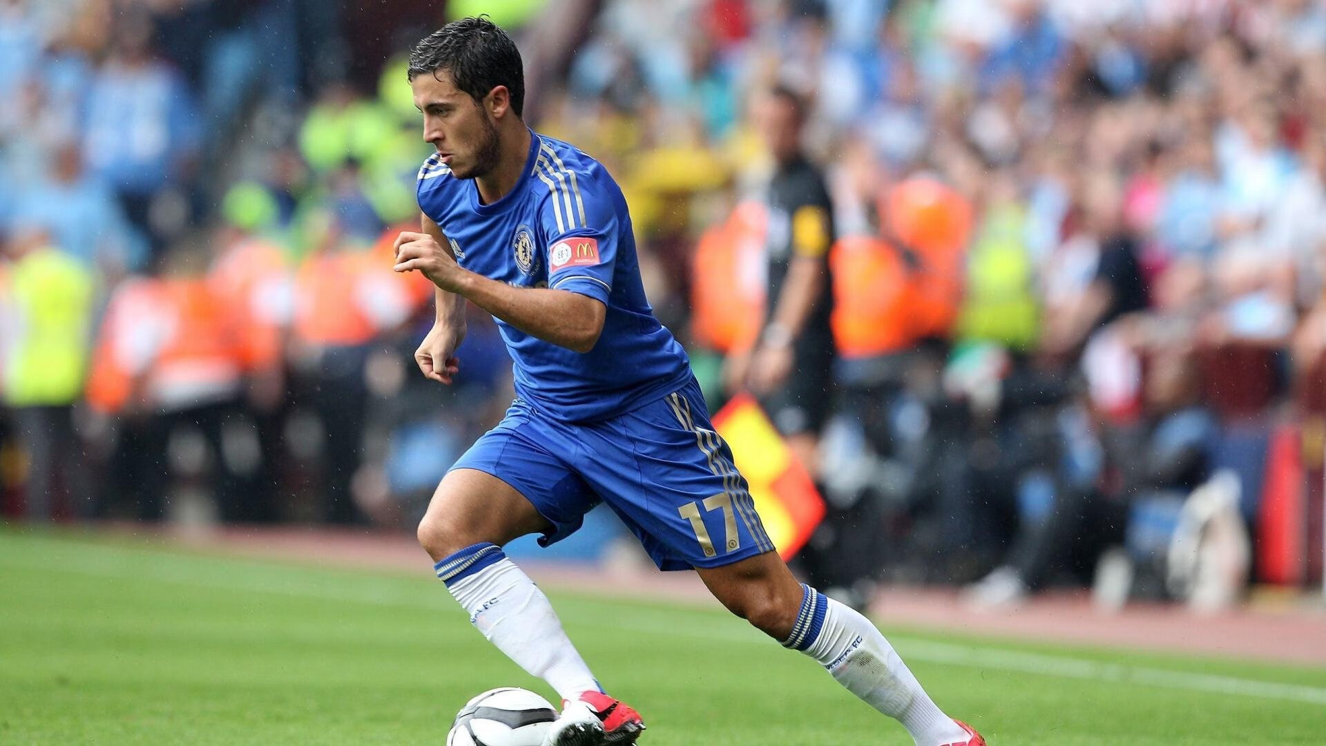 绿茵场上的革命与神话，从奥地利攻克伊拉克到C罗撕裂防线的启示